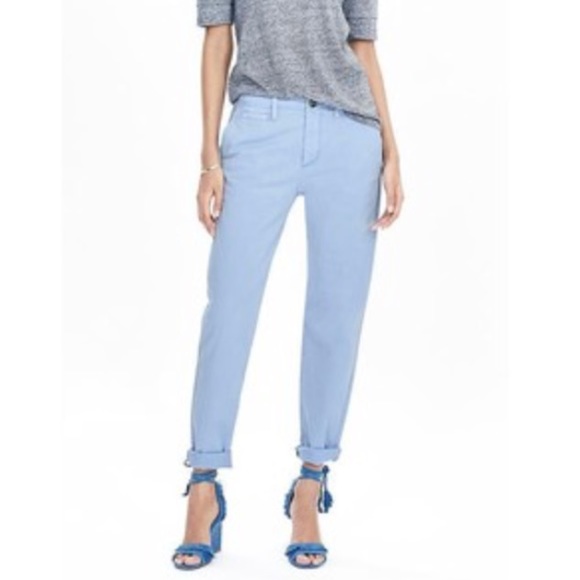 Banana Republic Pants - Banana Republic Boyfriend Chino Crop In Blue